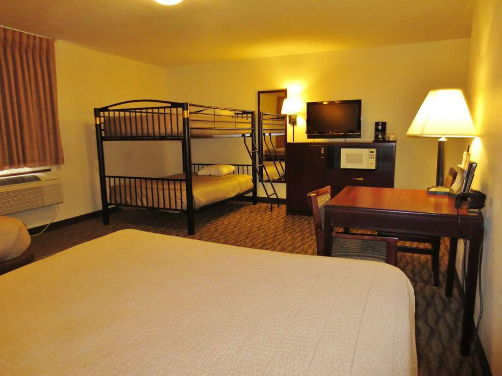 Americas Best Value Inn & Suites Atlantic Room photo